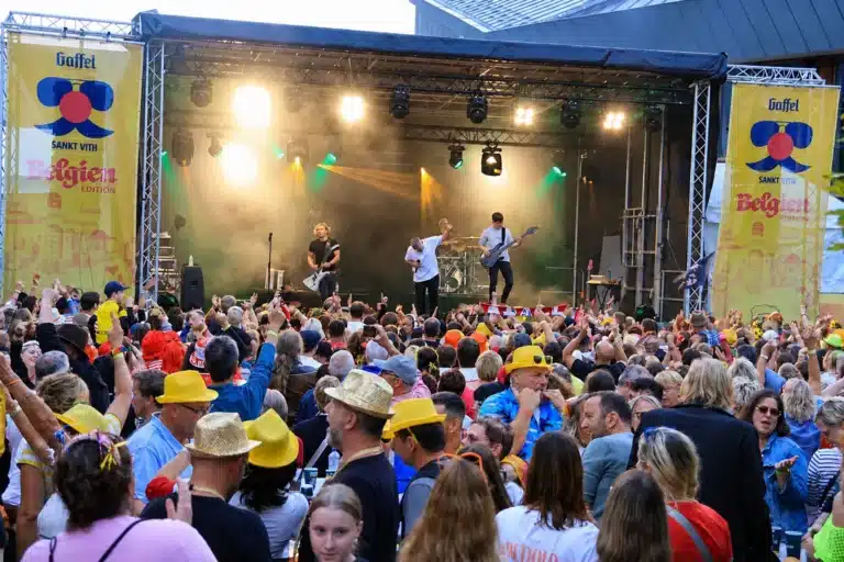 Jeck im Sunnesching wächst weiter: Kölsches Sommerfestival kommt erneut nach Belgien und erstmals nach Luxemburg