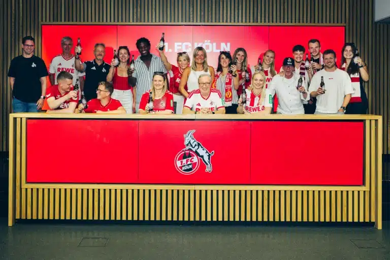 Gaffel und der 1. FC Köln starten neues Erlebnisformat: Zappes Diplom mit Tour im RheinEnergieSTADION